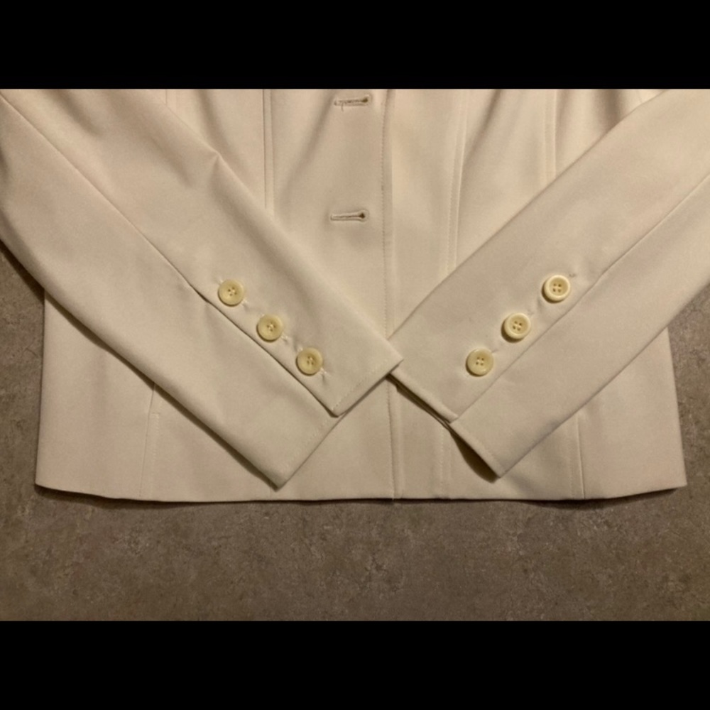 👛 Retro(2002) ivory suit (blazer/skirt) by i.e., 10 - Picture 9 of 16